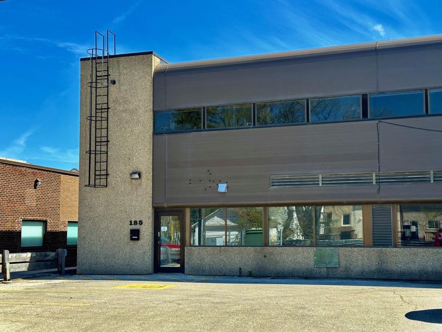 185 Provencher Boulevard