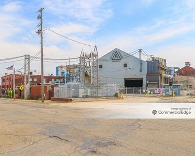 1001 East Broadway Street