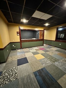 2124 W. Alexis Rd