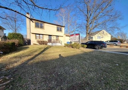 Mixed Use space for Rent at 870 green street iselin in Woodbridge Township