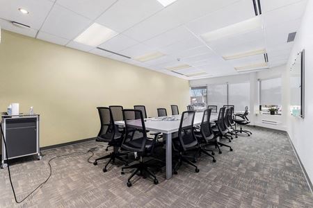 Phase III, Suite 100 Space Photo Gallery 3