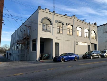 Industrial space for Sale at 654, 656, & 660 E McMillan St in Cincinnati