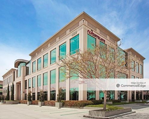 Bridge Pointe Corporate Centre - Ph. III - Bldg. 7
