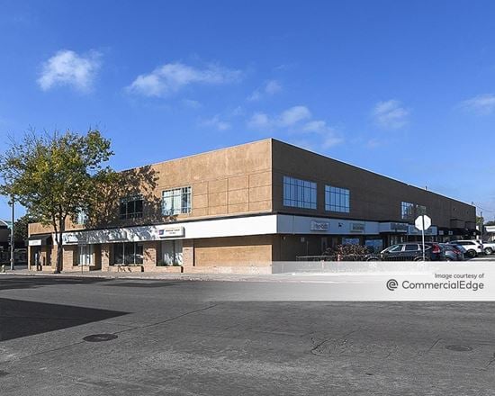 Star Center