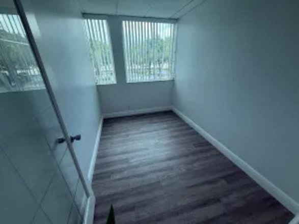 1743 SF Suite 203E PROFESSIONAL & MEDICAL OFFICE SPACE FOR LEASE