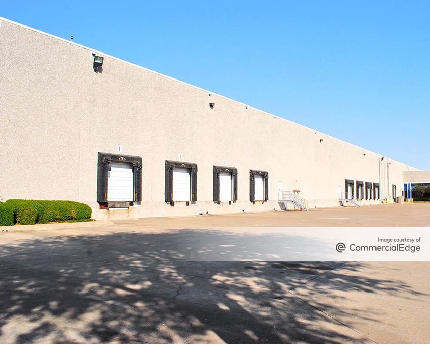 8901 Forney Road, Dallas Industrial Space For Lease