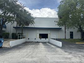 Warehouse with Office in Turnpike Industrial Park