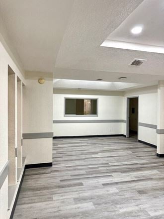 2095 W Main St.