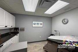 Class A Office with Potential Live/Work 2nd Floor
