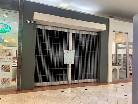 1037     Space Photo Gallery 2