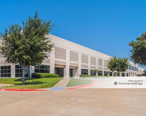 Warehouses Plus - 3901 East Plano Pkwy
