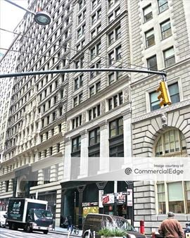 32 Broadway