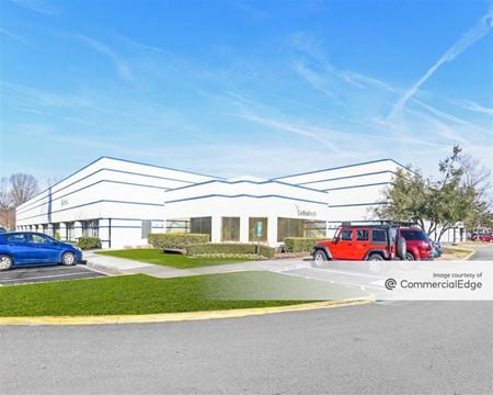 Photo of commercial space at 230 Clearfield Avenue in Virginia Beach