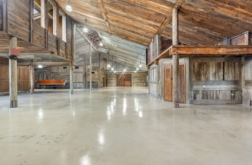 Warehouse/Manufacturing with I-95 FRONTAGE