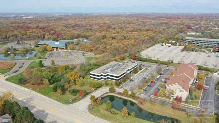 Class A Office Space for Lease | Riverwoods Corporate Center