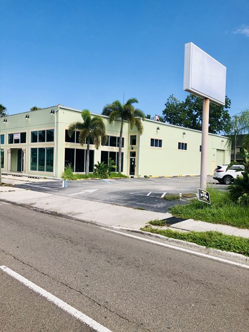 (SELLER FINANCING AVAILABLE!) PRIME SOUTH TAMPA RETAIL BUILDING ON W KENNEDY BLVD. FOR SALE!