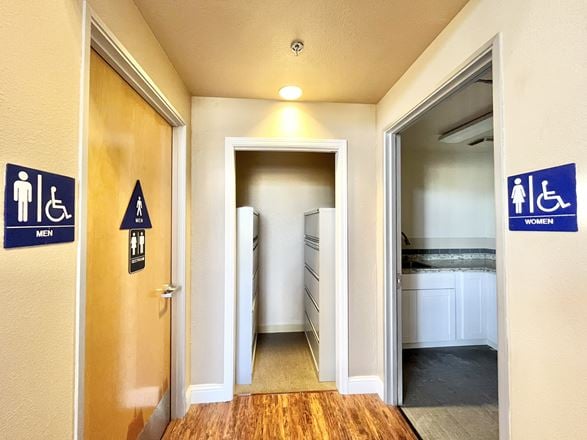 Flex Condominium near Sacramento Airport