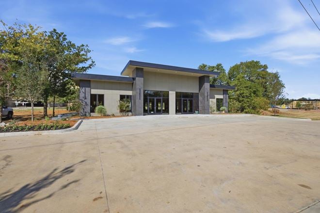 1420 W Kirkwood Blvd