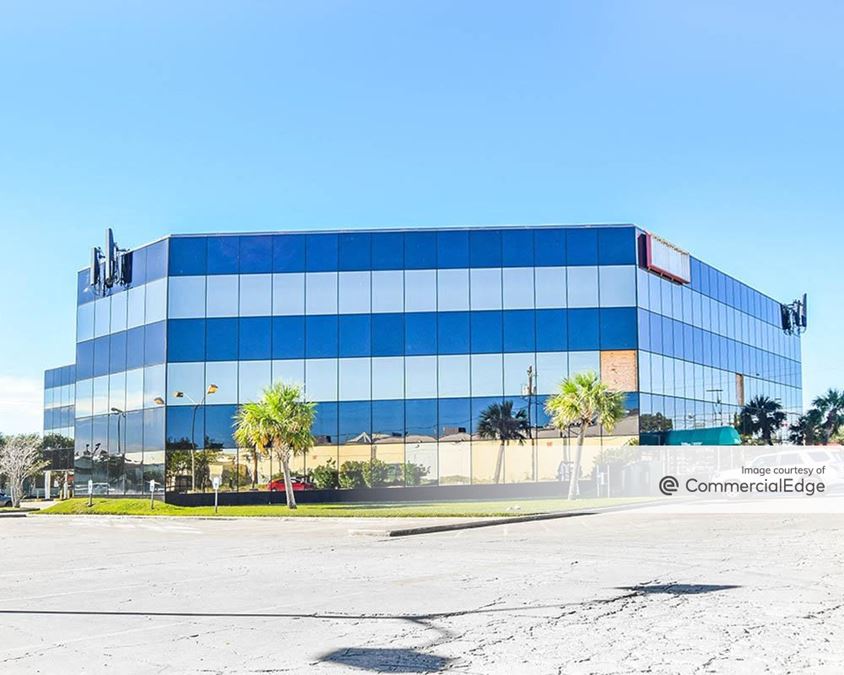 5262 South Staples Street 5262 South Staples Street Office Building