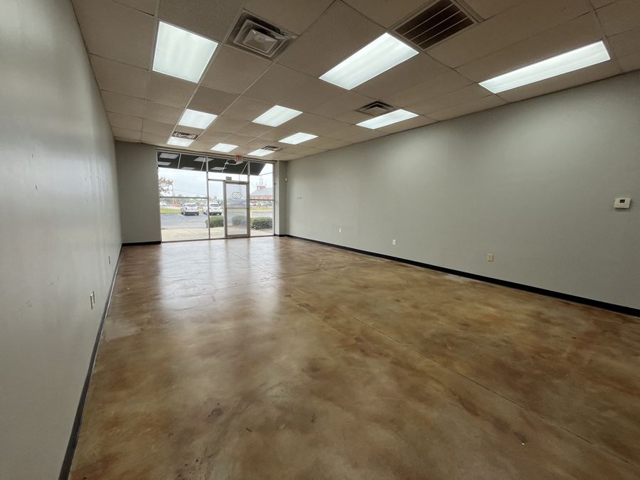 Morgan Center Retail Space For Lease