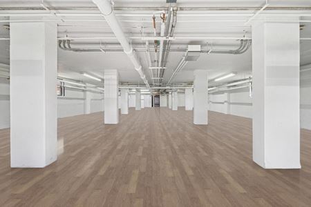 J01-STR8 Space Photo Gallery 8