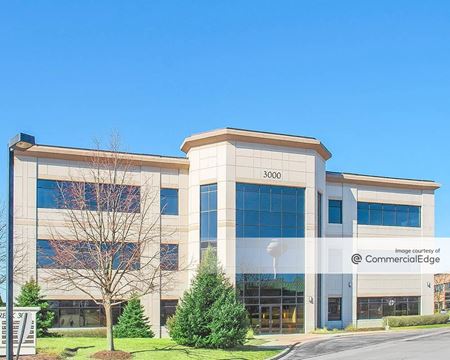 Office space for Rent at 3000 Woodcreek Drive in Downers Grove