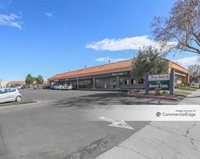 10Th Street Commerce Center