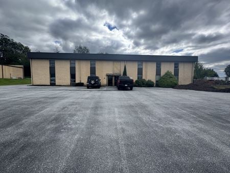 Office space for Rent at 402 Industrial Drive in Avondale