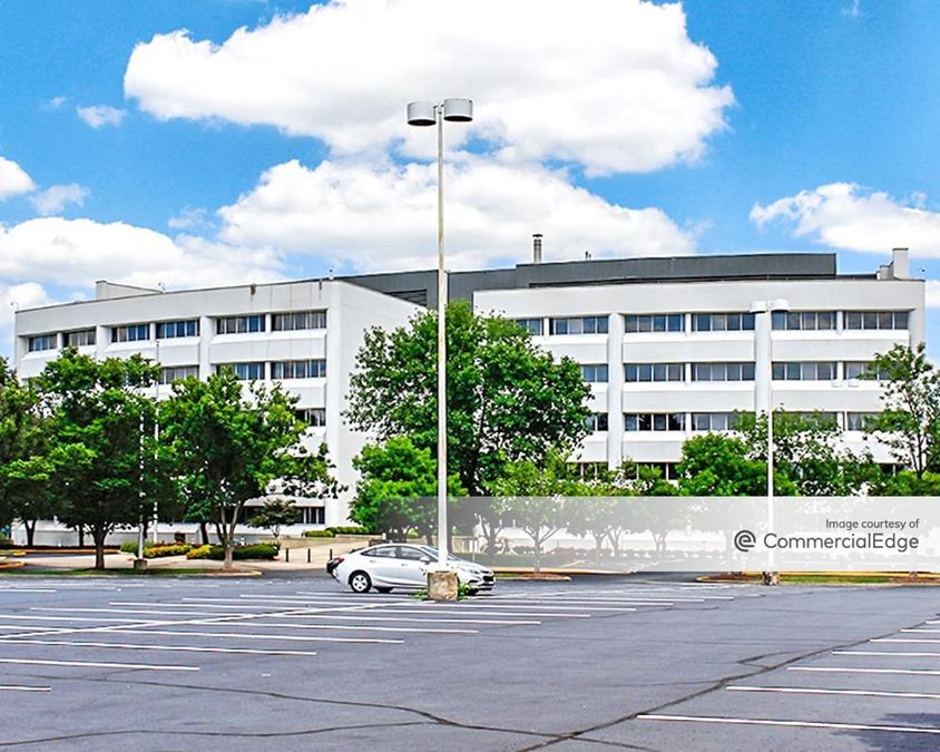 1900 Colonel Sanders Lane, Louisville, KY CommercialSearch