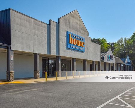 Retail space for Rent at 5793 Fairburn Road in Douglasville