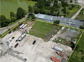 Industrial Building w/500' of Frontage on I-10
