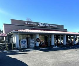 469 N Main St