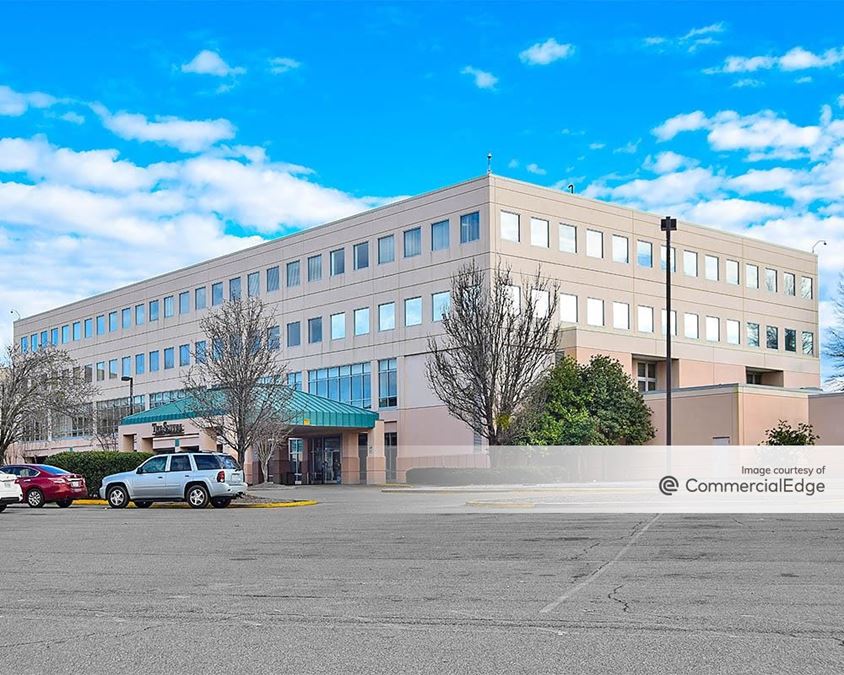 1020 River Oaks Drive, Flowood, MS 39232