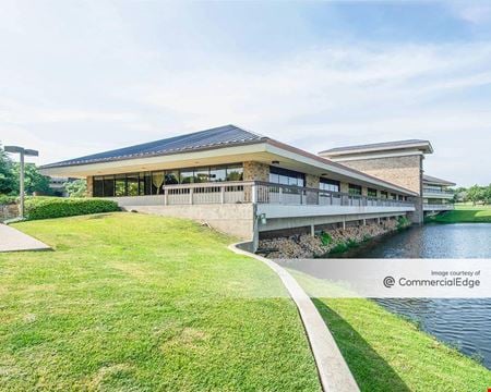 Photo of commercial space at 420 Decker Drive in Irving
