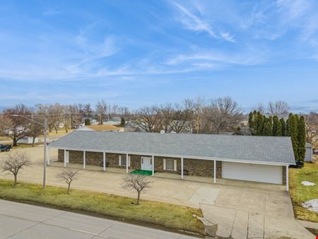 Photo of commercial space at 403 N Elm Street in Jefferson