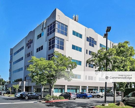 El Camino Tower