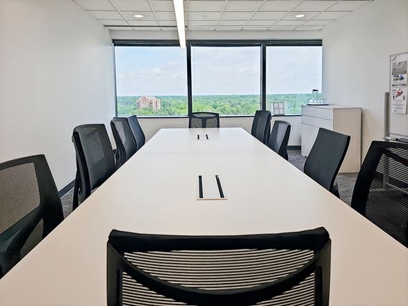 Regus - Buffalo Grove - E Lake Cook Rd