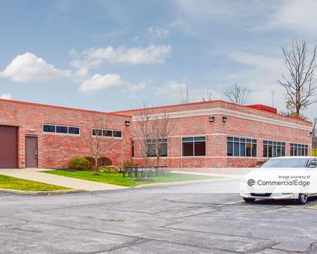 Commercial space for Rent at 4223 Monticello Blvd in Cleveland