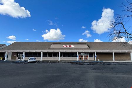 Retail space for Rent at 150 S 11th Ave in Hanford
