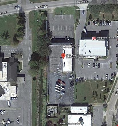 3153 Dauphin St.