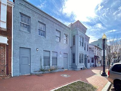 1102-1106 8th Street SE
