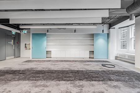 500      Galerie de photos de l'espace 6