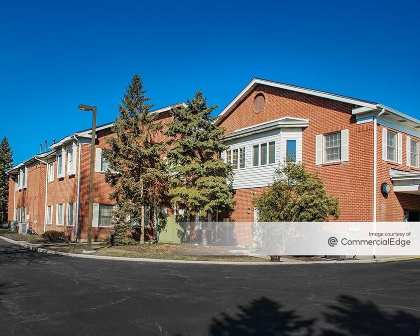 Schaumburg South 1025 West Wise Road, Schaumburg, IL Office Building