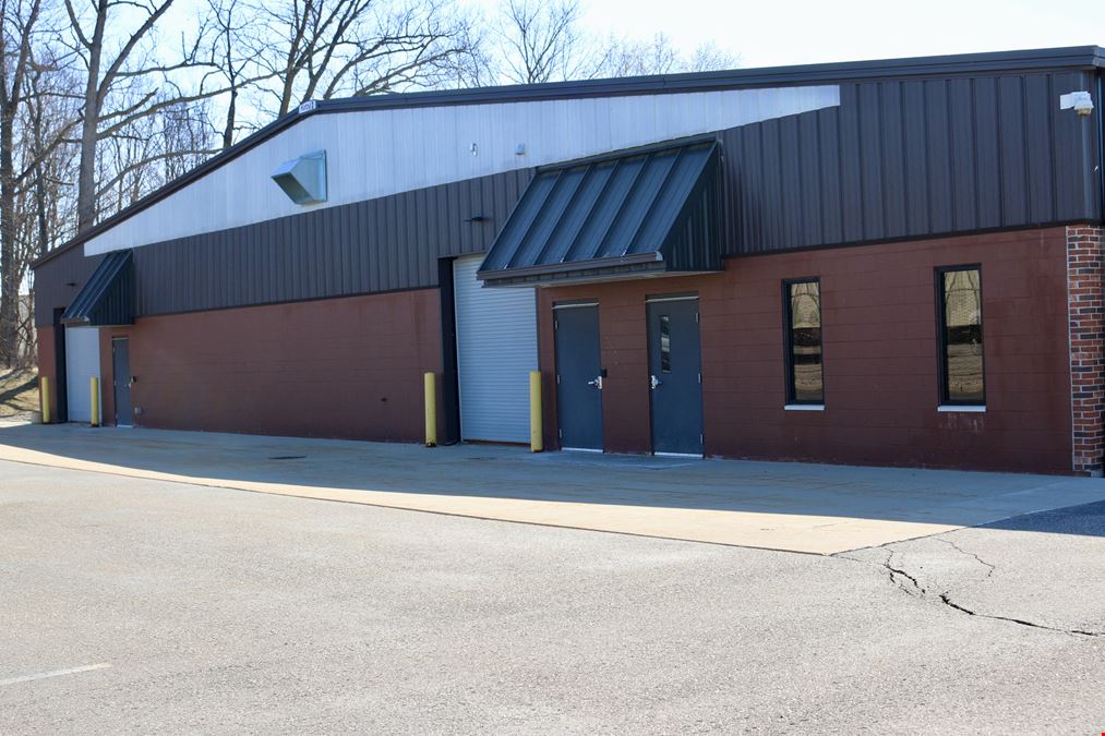 Freeland Industrial with Office Space