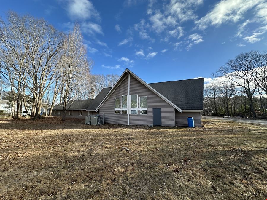 Rooming House on 3.27± Acres