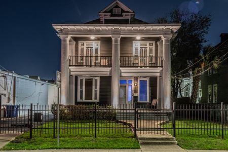Photo of commercial space at 214 E Ashby Pl in San Antonio