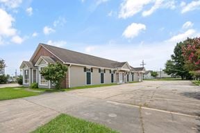11140 N Harrells Ferry Rd