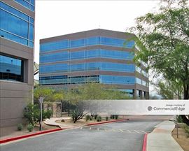 Papago Buttes Corporate Plaza