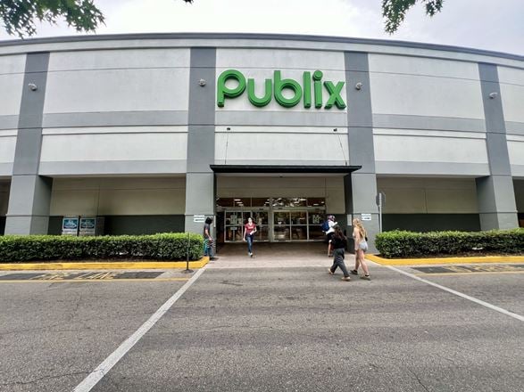 Ocala Corners Publix anchored property