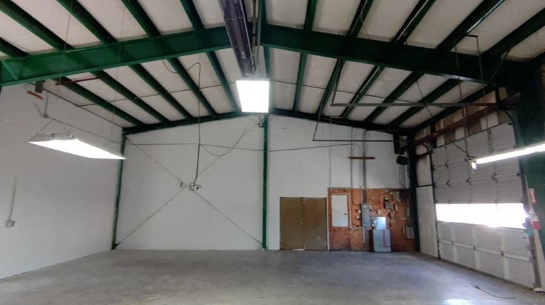 840 NE Cleveland Ave